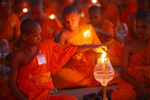 ภาพ No.16274:ประมวลภาพวันสามเณรทั่วไทยรวมใจเพื่อฟื้นฟูพระพุทธศาสนา ครั้งที่ 1