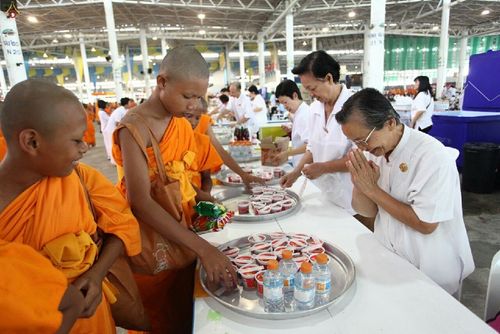 ภาพ No.16307:ประมวลภาพวันสามเณรทั่วไทยรวมใจเพื่อฟื้นฟูพระพุทธศาสนา ครั้งที่ 1