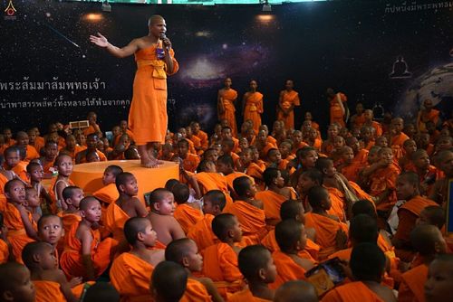 ภาพ No.16328:ประมวลภาพวันสามเณรทั่วไทยรวมใจเพื่อฟื้นฟูพระพุทธศาสนา ครั้งที่ 1