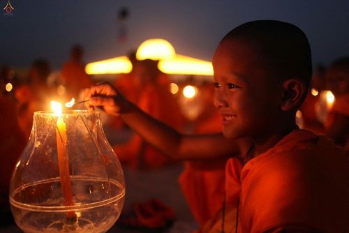 ภาพ No.16329:ประมวลภาพวันสามเณรทั่วไทยรวมใจเพื่อฟื้นฟูพระพุทธศาสนา ครั้งที่ 1