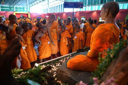 ภาพ No.16333:ประมวลภาพวันสามเณรทั่วไทยรวมใจเพื่อฟื้นฟูพระพุทธศาสนา ครั้งที่ 1