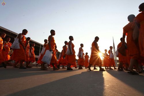 ภาพ No.16345:ประมวลภาพวันสามเณรทั่วไทยรวมใจเพื่อฟื้นฟูพระพุทธศาสนา ครั้งที่ 1