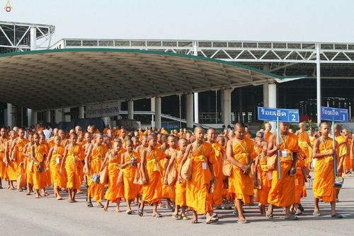 ภาพ No.16350:ประมวลภาพวันสามเณรทั่วไทยรวมใจเพื่อฟื้นฟูพระพุทธศาสนา ครั้งที่ 1