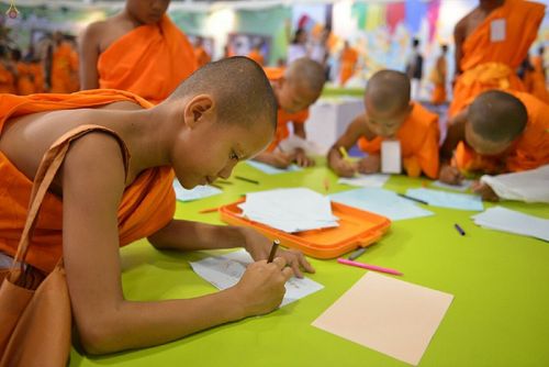 ภาพ No.16356:ประมวลภาพวันสามเณรทั่วไทยรวมใจเพื่อฟื้นฟูพระพุทธศาสนา ครั้งที่ 1