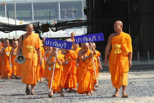 ภาพ No.16384:ประมวลภาพวันสามเณรทั่วไทยรวมใจเพื่อฟื้นฟูพระพุทธศาสนา ครั้งที่ 1