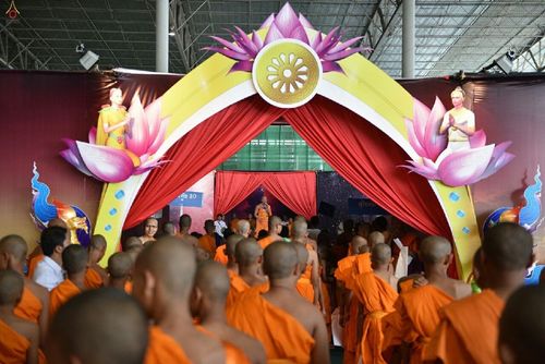 ภาพ No.16407:ประมวลภาพวันสามเณรทั่วไทยรวมใจเพื่อฟื้นฟูพระพุทธศาสนา ครั้งที่ 1