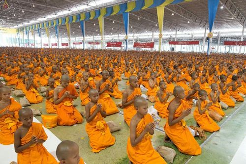 ภาพ No.16427:ประมวลภาพวันสามเณรทั่วไทยรวมใจเพื่อฟื้นฟูพระพุทธศาสนา ครั้งที่ 1