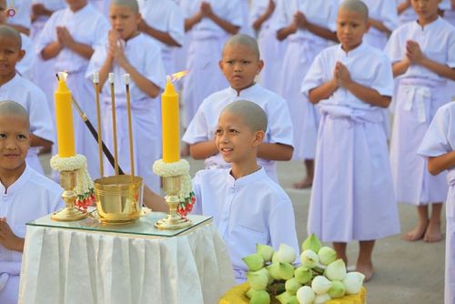 ภาพ No.16495:ประมวลภาพพิธีบรรพชาธรรมทายาทนานาชาติ 4 รุ่น