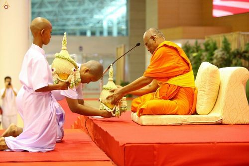 ภาพ No.16514:ประมวลภาพพิธีบรรพชาธรรมทายาทนานาชาติ 4 รุ่น