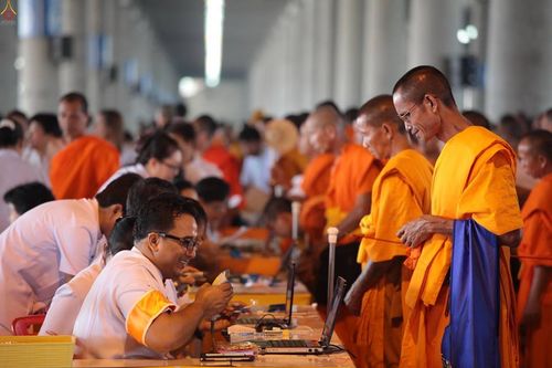 ภาพ No.16665:ประมวลภาพวันคุ้มครองโลก 2558 ณ วัดพระธรรมกาย