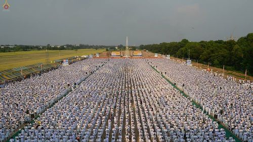 ภาพ No.16710:ประมวลภาพวันคุ้มครองโลก 2558 ณ วัดพระธรรมกาย