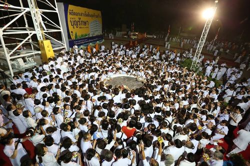 ภาพ No.16715:ประมวลภาพวันคุ้มครองโลก 2558 ณ วัดพระธรรมกาย