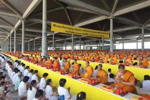 ภาพ No.16724:ประมวลภาพวันคุ้มครองโลก 2558 ณ วัดพระธรรมกาย