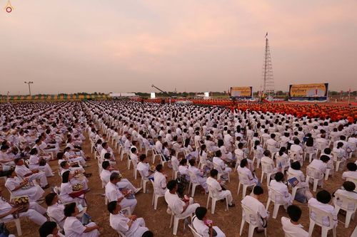 ภาพ No.16776:ประมวลภาพวันคุ้มครองโลก 2558 ณ วัดพระธรรมกาย