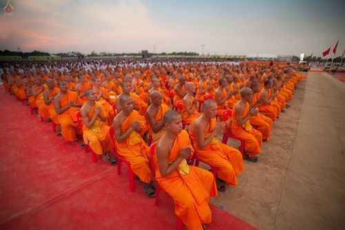 ภาพ No.16780:ประมวลภาพวันคุ้มครองโลก 2558 ณ วัดพระธรรมกาย