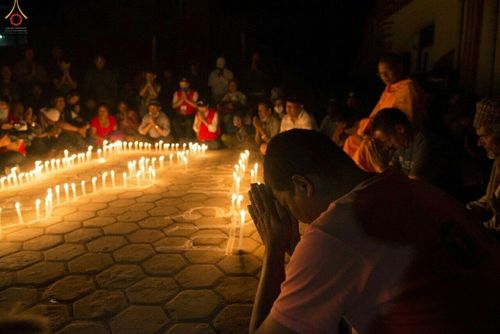 ภาพ No.16893:มูลนิธิธรรมกายช่วยเหลือผู้ประสบภัยแผ่นดินไหวที่ประเทศเนปาล