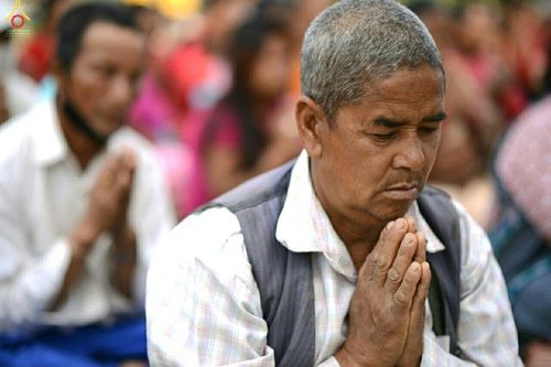 ภาพ No.17004:มูลนิธิธรรมกายช่วยเหลือผู้ประสบภัยแผ่นดินไหวที่ประเทศเนปาล