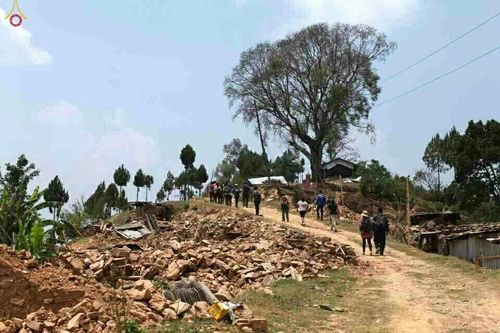 ภาพ No.17009:มูลนิธิธรรมกายช่วยเหลือผู้ประสบภัยแผ่นดินไหวที่ประเทศเนปาล