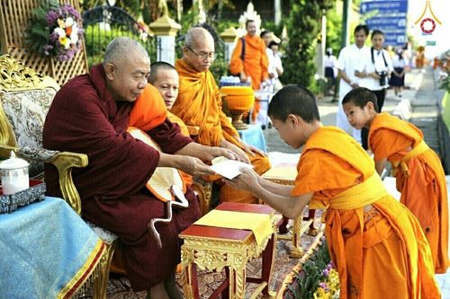 ภาพ No.17300:ตักบาตรพระ 1,543 รูป อ.สันป่าตอง จ.เชียงใหม่