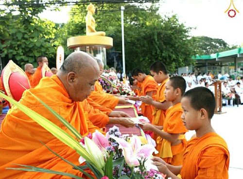 ภาพ No.17310:ตักบาตรพระ 1,543 รูป อ.สันป่าตอง จ.เชียงใหม่