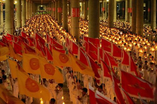 ภาพ No.17335:ประมวลภาพวันวิสาขบูชา วันจันทร์ที่ 1 มิถุนายน พ.ศ. 2558 ณ วัดพระธรรมกาย