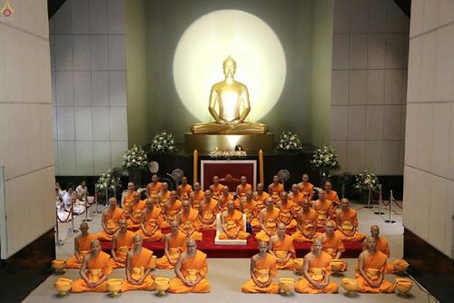 ภาพ No.17353:ประมวลภาพวันวิสาขบูชา วันจันทร์ที่ 1 มิถุนายน พ.ศ. 2558 ณ วัดพระธรรมกาย