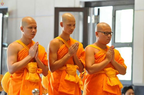 ภาพ No.17358:ประมวลภาพวันวิสาขบูชา วันจันทร์ที่ 1 มิถุนายน พ.ศ. 2558 ณ วัดพระธรรมกาย