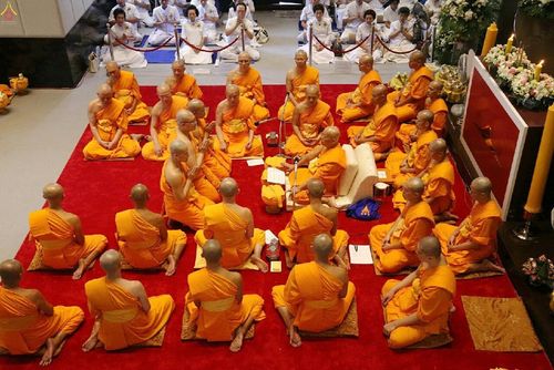 ภาพ No.17360:ประมวลภาพวันวิสาขบูชา วันจันทร์ที่ 1 มิถุนายน พ.ศ. 2558 ณ วัดพระธรรมกาย