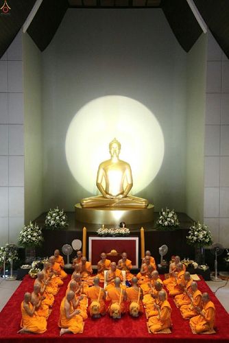 ภาพ No.17393:ประมวลภาพวันวิสาขบูชา วันจันทร์ที่ 1 มิถุนายน พ.ศ. 2558 ณ วัดพระธรรมกาย