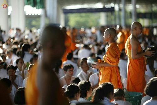 ภาพ No.17417:ประมวลภาพวันวิสาขบูชา วันจันทร์ที่ 1 มิถุนายน พ.ศ. 2558 ณ วัดพระธรรมกาย