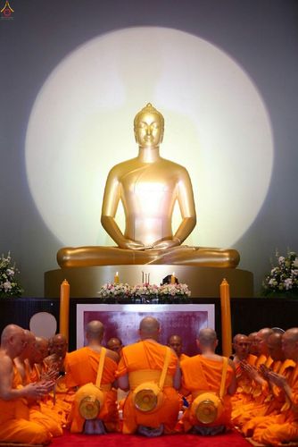 ภาพ No.17422:ประมวลภาพวันวิสาขบูชา วันจันทร์ที่ 1 มิถุนายน พ.ศ. 2558 ณ วัดพระธรรมกาย