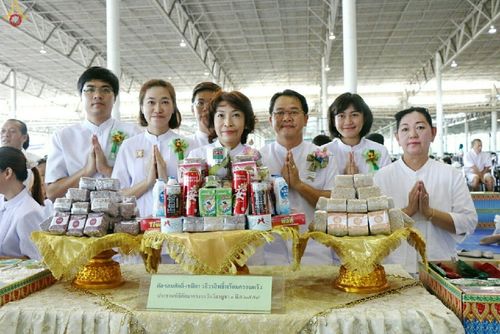 ภาพ No.17433:ประมวลภาพวันวิสาขบูชา วันจันทร์ที่ 1 มิถุนายน พ.ศ. 2558 ณ วัดพระธรรมกาย