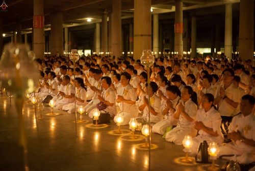 ภาพ No.17444:ประมวลภาพวันวิสาขบูชา วันจันทร์ที่ 1 มิถุนายน พ.ศ. 2558 ณ วัดพระธรรมกาย