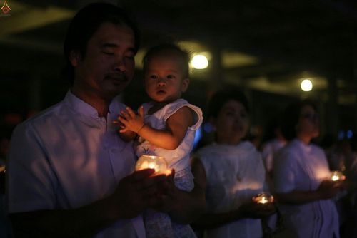 ภาพ No.17447:ประมวลภาพวันวิสาขบูชา วันจันทร์ที่ 1 มิถุนายน พ.ศ. 2558 ณ วัดพระธรรมกาย