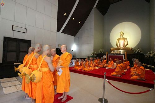 ภาพ No.17450:ประมวลภาพวันวิสาขบูชา วันจันทร์ที่ 1 มิถุนายน พ.ศ. 2558 ณ วัดพระธรรมกาย