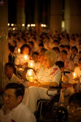 ภาพ No.17461:ประมวลภาพวันวิสาขบูชา วันจันทร์ที่ 1 มิถุนายน พ.ศ. 2558 ณ วัดพระธรรมกาย