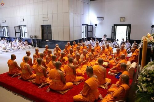 ภาพ No.17468:ประมวลภาพวันวิสาขบูชา วันจันทร์ที่ 1 มิถุนายน พ.ศ. 2558 ณ วัดพระธรรมกาย