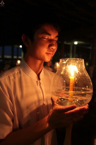 ภาพ No.17472:ประมวลภาพวันวิสาขบูชา วันจันทร์ที่ 1 มิถุนายน พ.ศ. 2558 ณ วัดพระธรรมกาย