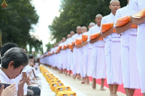 ภาพ No.17498:ประมวลภาพพิธีบรรพชาอุปสมบทหมู่ 3 โครงการ