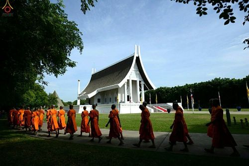 ภาพ No.17513:ประมวลภาพพิธีบรรพชาอุปสมบทหมู่ 3 โครงการ