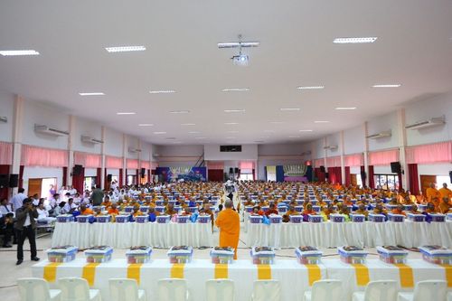 ภาพ No.17569:พิธีถวายสังฆทานแด่คณะสงฆ์ 323 วัด ใน 4 จังหวัดภาคใต้ ครั้งที่ 113