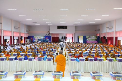 ภาพ No.17570:พิธีถวายสังฆทานแด่คณะสงฆ์ 323 วัด ใน 4 จังหวัดภาคใต้ ครั้งที่ 113