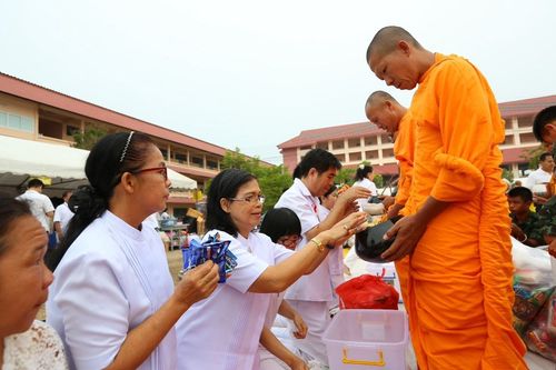 ภาพ No.17582:พิธีถวายสังฆทานแด่คณะสงฆ์ 323 วัด ใน 4 จังหวัดภาคใต้ ครั้งที่ 113