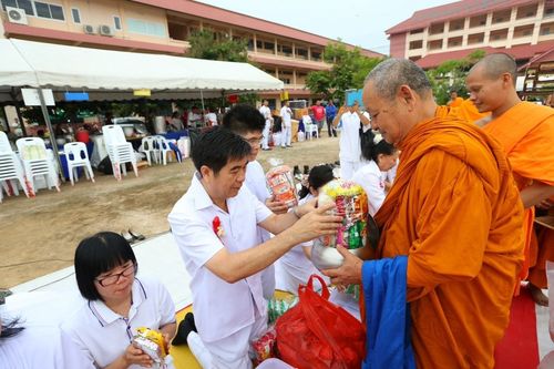 ภาพ No.17587:พิธีถวายสังฆทานแด่คณะสงฆ์ 323 วัด ใน 4 จังหวัดภาคใต้ ครั้งที่ 113