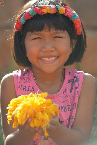 ภาพ No.17750:ธุดงค์ธรรมชัยอัญเชิญพระบรมสารีริกธาตุฯ ณ วัดบ้านขุน อำเภอฮอด จังหวัดเชียงใหม่