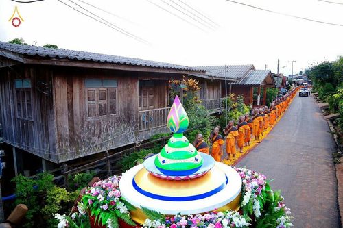 ภาพ No.17758:ธุดงค์ธรรมชัยอัญเชิญพระบรมสารีริกธาตุฯ ณ วัดบ้านขุน อำเภอฮอด จังหวัดเชียงใหม่