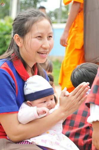 ภาพ No.17786:ธุดงค์ธรรมชัยอัญเชิญพระบรมสารีริกธาตุฯ ณ วัดบ้านขุน อำเภอฮอด จังหวัดเชียงใหม่