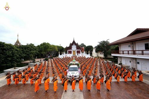 ภาพ No.17793:ธุดงค์ธรรมชัยอัญเชิญพระบรมสารีริกธาตุฯ ณ วัดบ้านขุน อำเภอฮอด จังหวัดเชียงใหม่