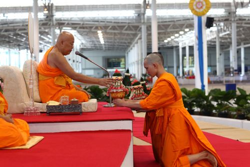 ภาพ No.37161:พิธีขอสรณคมน์และศีล ,พิธีขอนิสสัย