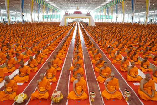 ภาพ No.37234:พิธีขอสรณคมน์และศีล ,พิธีขอนิสสัย